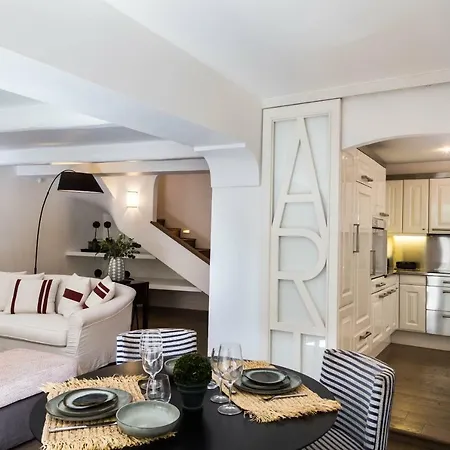 Maison De L'ormeau 圣特罗佩